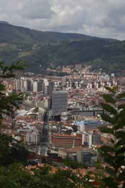 Bilbao şehrinin mimarisi.