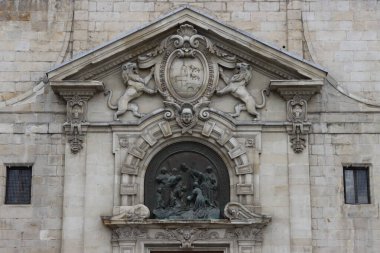 Bilbao 'da bir kilise cephesi