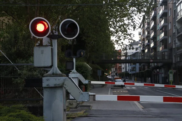 Spoorwegsignaal Een Stedelijke Omgeving — Stockfoto