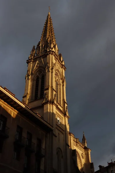 Bilbao Daki Eski Bir Katedral — Stok fotoğraf