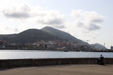 Bilbao nehrinin manzarası