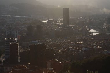 Bilbao bir tepeden görüldü