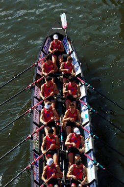  Bilbao nehrinde kürek şampiyonluğu