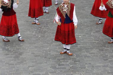 Bask halk dansı festivali