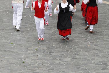 Bask halk dansı festivali