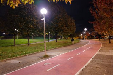  sonbahar gece şehir