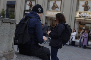 İnsanlar eski Floransa, İtalya 'yı ziyaret ediyor