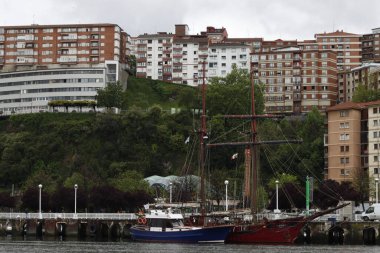 Bilbao nehrinin manzarası