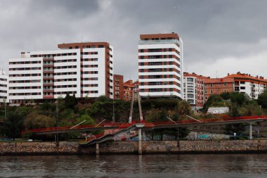 Bilbao nehrinin manzarası