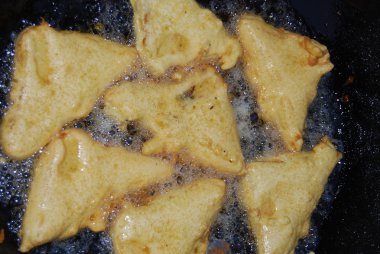 ünlü Kuzey Hint yemek ekmek pakoda olduğunu.