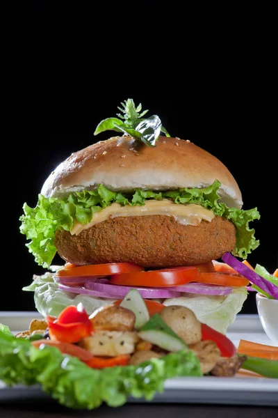 Chicken and Turkey Ham Sandwich with vegetables, brown bread with sesame seeds — Stock Photo, Image