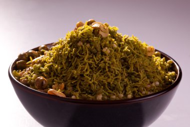 Acılı bombay karışım Hindistan