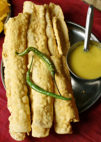 Fafda - A snack from Western Indian state of Gujarat — Stock Photo, Image