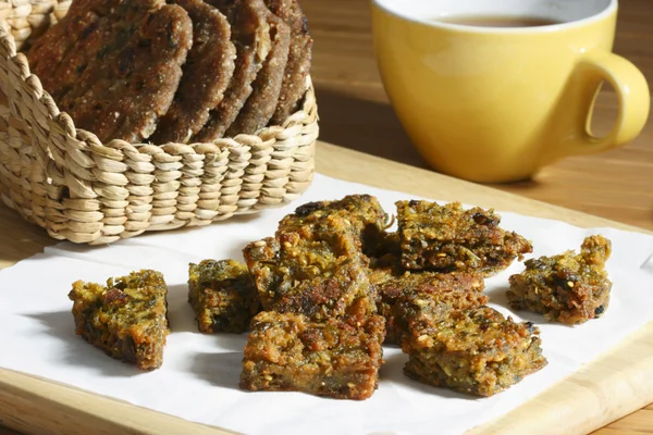 Kothimbir Vadi -  is a starter snack from maharashtra — Stock Photo, Image