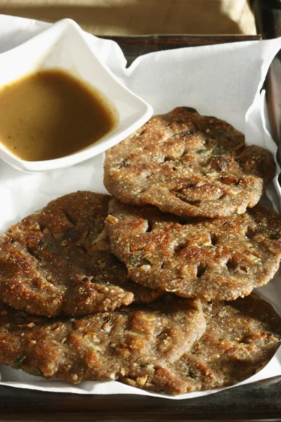 Thalipeeth - A pancake made of rice and gram flour — Stock Photo, Image