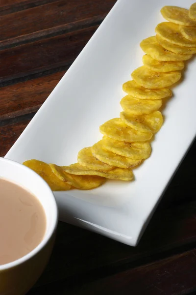 Banana Chips or Wafers made from raw Banana — Stock Photo, Image