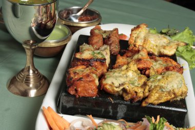 Karışık kebap - ızgara et snack--dan Hindistan