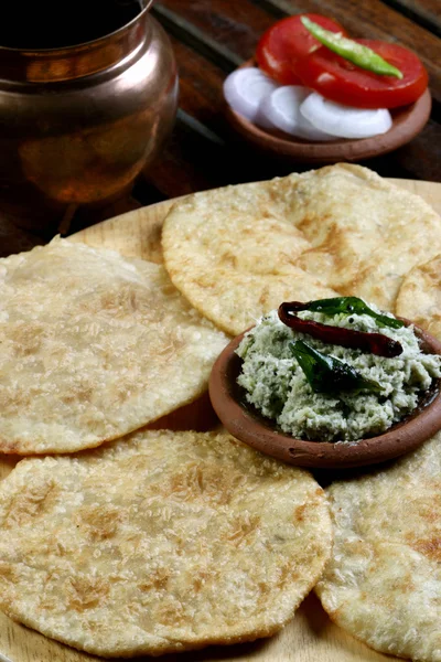 Urad dal puri indian flatbread. — Stock Photo, Image