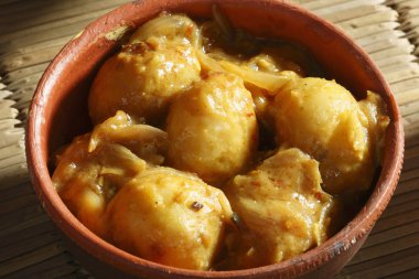 demirhindi patates - demirhindi soslu patates dolması