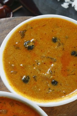 vatha kulambu - dan kerala atıştıracak bir şeyler