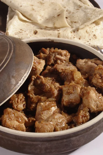 Adhrakhi murgh is een licht en hartige maaltijd met gember als een belangrijke ingrediënt — Stockfoto