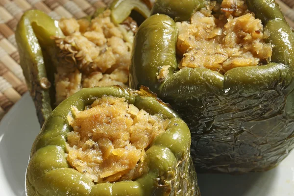 Pimientos rellenos de lentejas — Foto de Stock