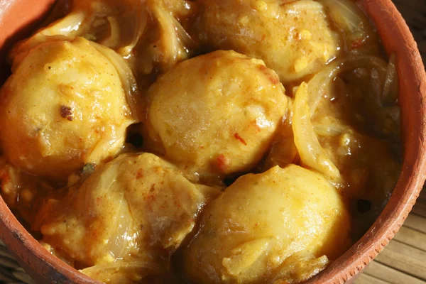 Tamarind Potatoes - Stuffed Potatoes in Tamarind Sauce — Stock Photo, Image