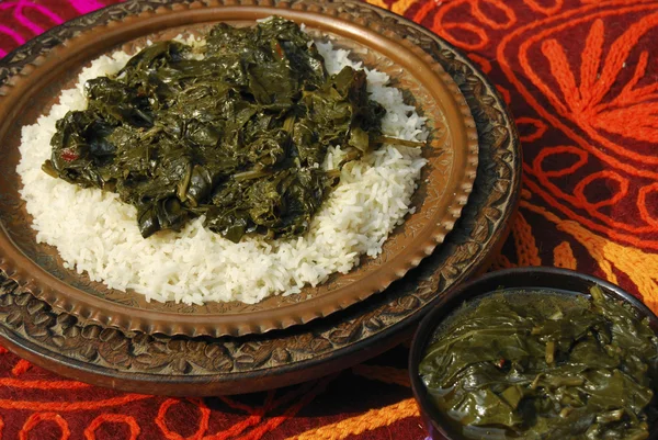 Haak Kashmir spinach is stir-fried spinach cooked in a spices — Stock Photo, Image