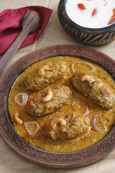 Machh lamm kofta är en Kashmir maträtt gjord av djupa stekt lamm — Stockfoto