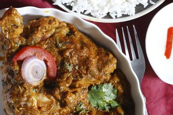 Sindhi chicken - Chicken cooked with tomato and onion gravy — Stock Photo, Image