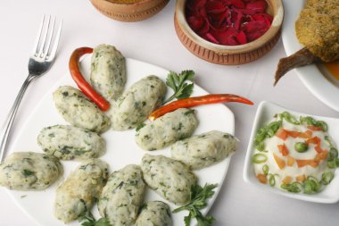 Chitalın macher muitha - Bengalce Balık hazırlık