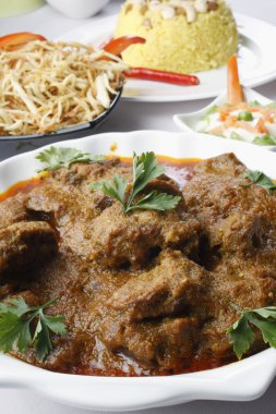 Kochi Panter köri - Bengalce çanak