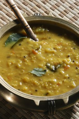 menthi pappu veya methi dal veya Çemen mercimek köri