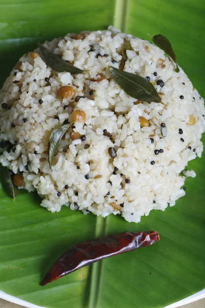 Rice upma is delicious food from Tamilnadu. — Stock Photo, Image