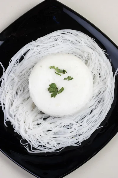 Idli - Steamed rice cakes from South India — Stock Photo, Image