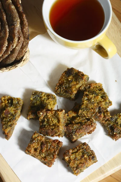 Kothimbir Vadi -  is a starter snack extremely popular among mah — Stock Photo, Image