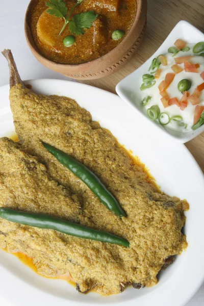 鲥鱼或 ilish 马赫来自印度的鱼菜 — 图库照片