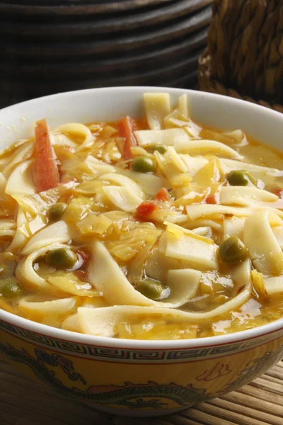 Thukpa Gya Thuk - A typical Tibetan style noodles in soup. — Stock Photo, Image