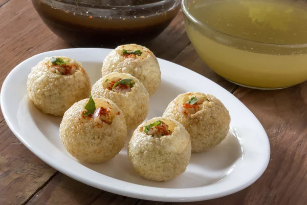 Pani Puri, Golgappe, sohbet madde, Hindistan