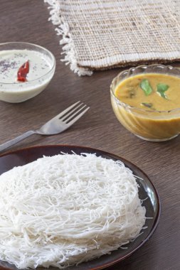 Idiyappam - dize Doldurma hunileri