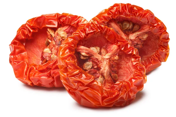 Yarıya, üç güneşte kurutulmuş domates, yolları