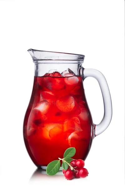 Cowberry에서 과일 음료 — 스톡 사진