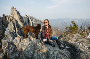 Onu köpek ile kadın fiyatı