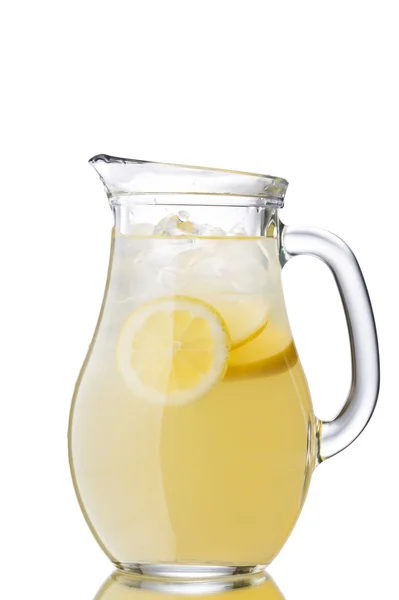 Глечик лимонад — стокове фото