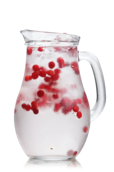 Água de desintoxicação gelada de cranberry — Fotografia de Stock