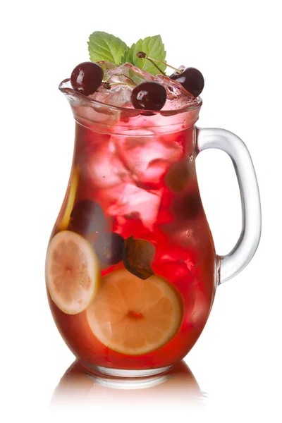 Cherry mint lemonade jug — 图库照片