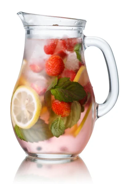 Pichet de mojito aux fraises — Photo