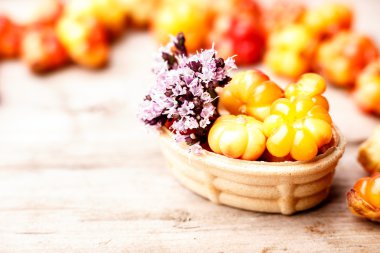 Cloudberry tart