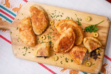 Empanadas (pirozhki)