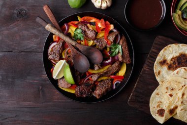 Masada biftek salata